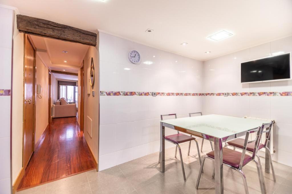 Апартаменти Vivienda En El Casco Antiguo De Кастро-Урдіалес Екстер'єр фото